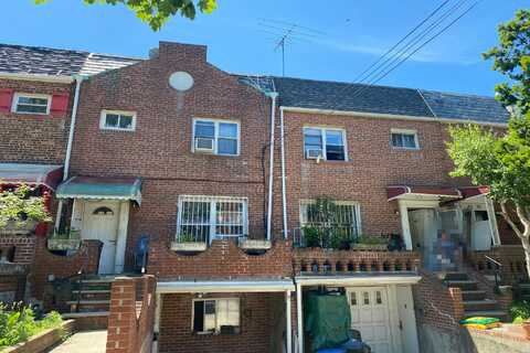 43 24 57Th Street, Woodside, NY 11377