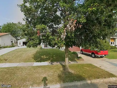 Pineview, CEDAR RAPIDS, IA 52402