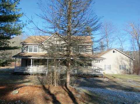 Cranberry Creek Rd, Cresco, PA 18326