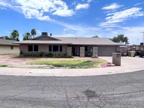 Laurie, GLENDALE, AZ 85302
