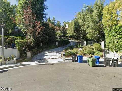 Tara, ENCINO, CA 91436