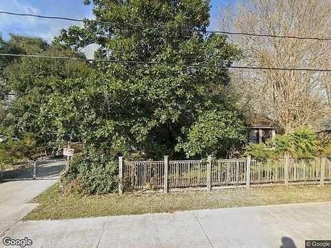 Pine, PASADENA, TX 77503