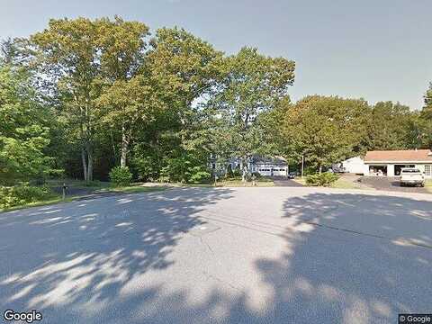 Quigg, LITCHFIELD, NH 03052