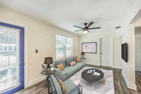 19Th, SAINT PETERSBURG, FL 33714