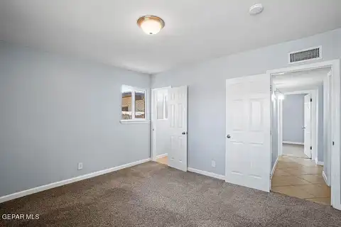 Paris, EL PASO, TX 79924