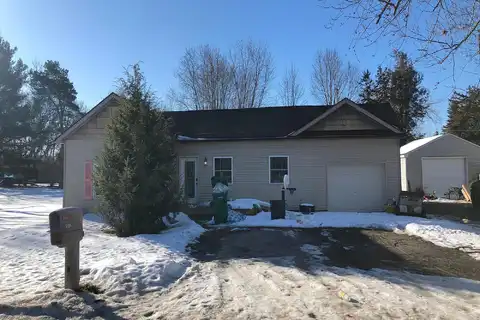 Bell Oak, WEBBERVILLE, MI 48892