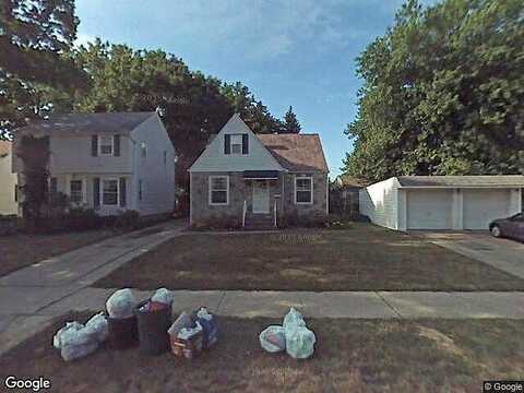 Pershing, CLEVELAND, OH 44134