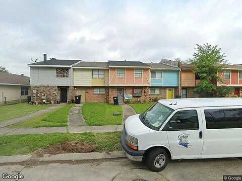 Tullis, NEW ORLEANS, LA 70131