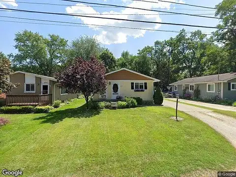 Knowlson, BRIGHTON, MI 48116