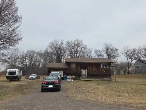 Red Fox, NORTH BRANCH, MN 55056