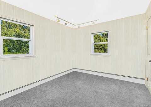 Stander, THIELLS, NY 10984