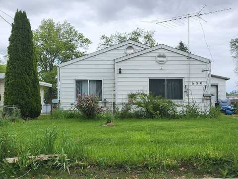 Washington St, Angola, IN 46703