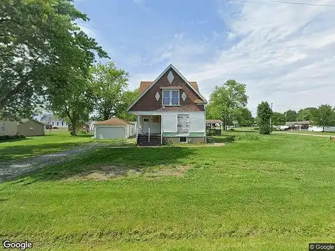 Deck, NEW DOUGLAS, IL 62074