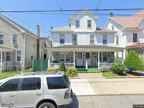 Vine, HAZLETON, PA 18201