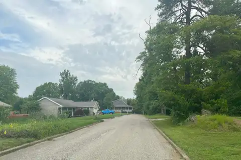 Kembell, EVANSVILLE, IN 47710