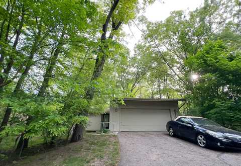 Red Cedar, WEST BLOOMFIELD, MI 48324