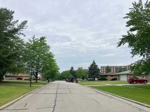Day, CLEVELAND, OH 44129