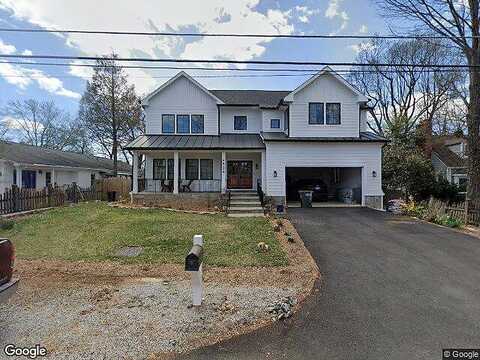Pine Crest, MC LEAN, VA 22101