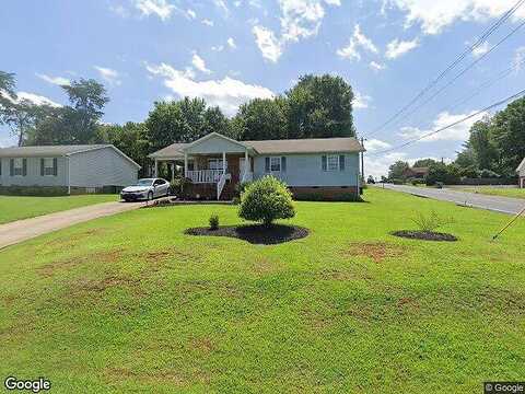 New St, GAFFNEY, SC 29340