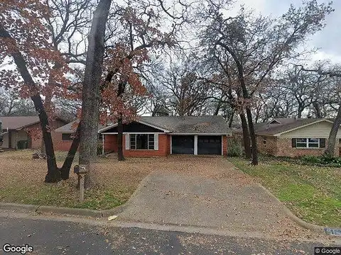 Joanna, HURST, TX 76053