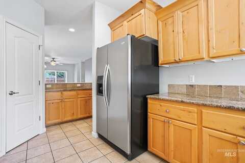 Gillis, BOISE, ID 83714
