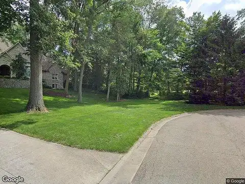 Portage St Nw, MASSILLON, OH 44646