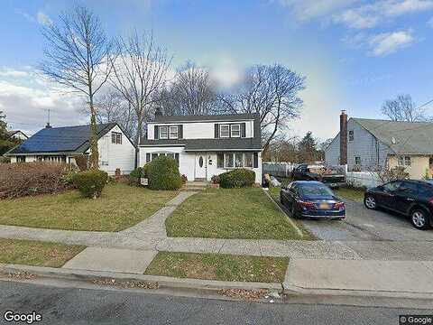 Northgate, UNIONDALE, NY 11553