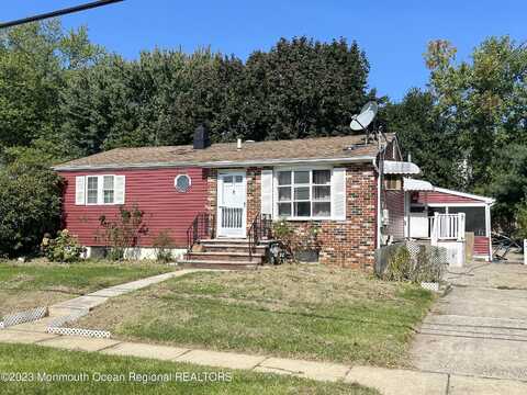 Helen Ave, FREEHOLD, NJ 07728