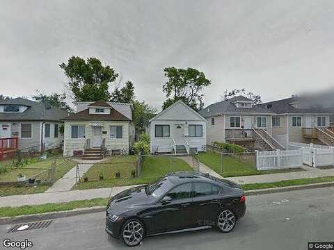 Pine, LONG BEACH, NY 11561