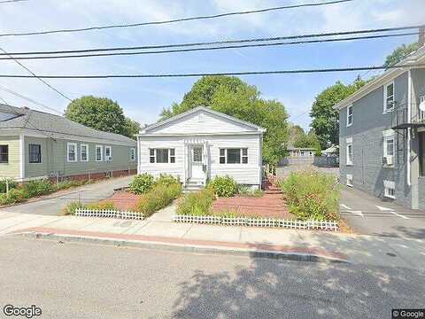 Maple, BARRINGTON, RI 02806