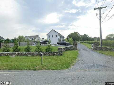 Wapping, PORTSMOUTH, RI 02871