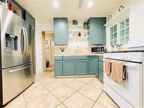 29Th, SAN BERNARDINO, CA 92405