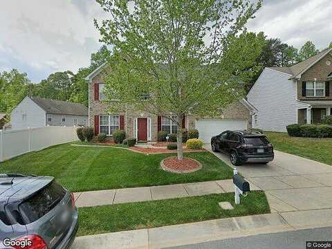 Jeanette, CHARLOTTE, NC 28213