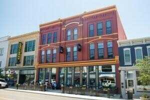 139 W Columbus Avenue, Bellefontaine, OH 43311
