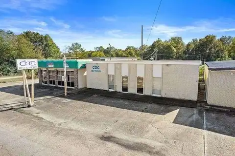 1208 W Pine St., Hattiesburg, MS 39401