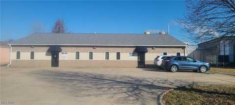 123 Reaser Court, Elyria, OH 44035