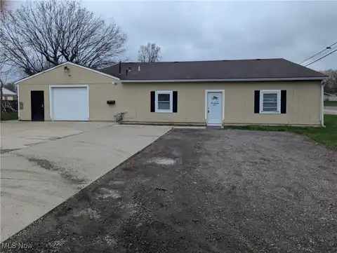2039 36th Street NE, Canton, OH 44705