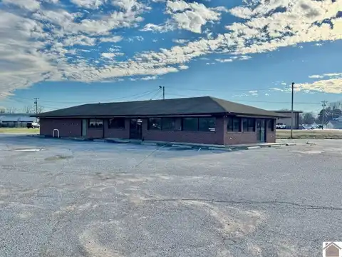 2301 N 8th St., Paducah, KY 42001