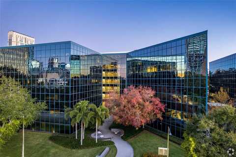 225 E ROBINSON STREET, ORLANDO, FL 32801