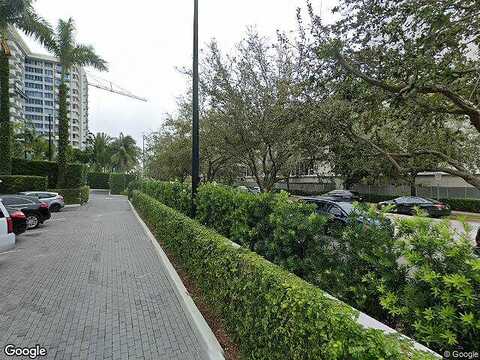 West Ave #616, Miami Beach, FL 33139