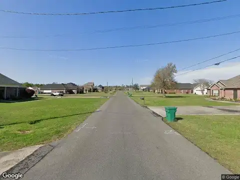 Green Forest Rd, Westlake, LA 70669