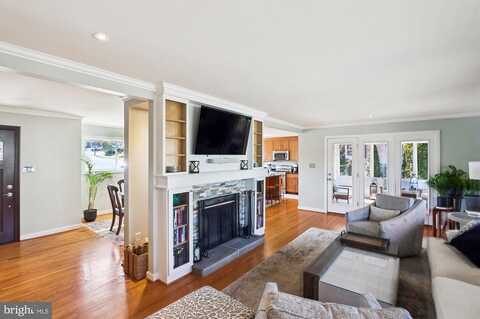 Middlebury, ALEXANDRIA, VA 22307