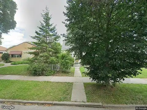 77Th, MILWAUKEE, WI 53222