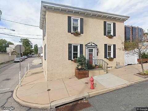 Shurs, PHILADELPHIA, PA 19127