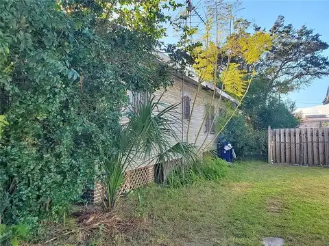 Suwanee, TAMPA, FL 33603
