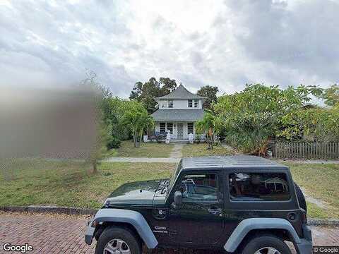16Th, SAINT PETERSBURG, FL 33701