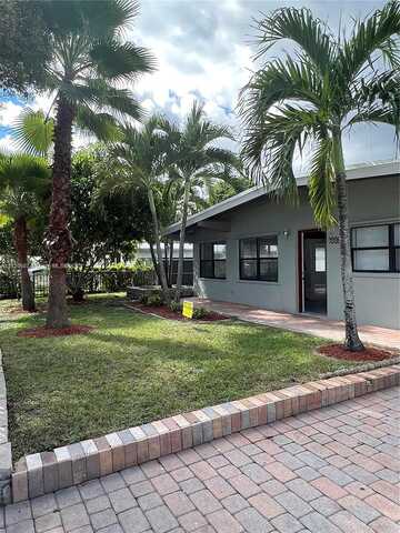 33Rd, LAUDERHILL, FL 33311