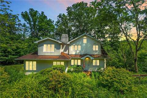 Old Fox Hollow, PITTSBURGH, PA 15238