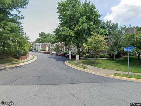 White Birch, FAIRFAX, VA 22031