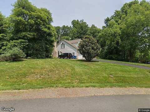 Hamden, OAKTON, VA 22124